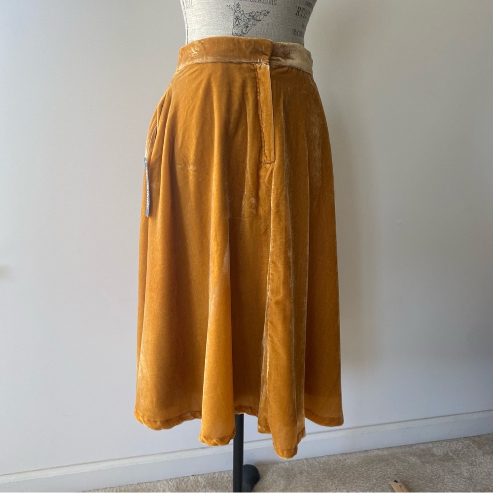 ModCloth Mustard Velvet A-Line Skirt - Picture 3 of 9